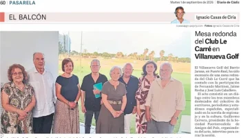 Jaime Rocha junto a Guillermo Cervera, José Luis Caballero y otros participantes en la mesa redonda del Club Le Carré en Villanueva Golf, Puerto Real.